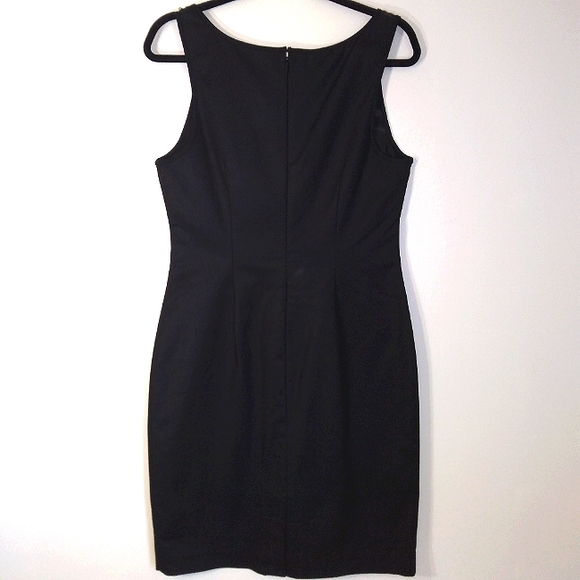 NWOT Unbranded Perfect Bodycon Little Black Dress With Cutout Chest Detail - Picture 7 of 12
